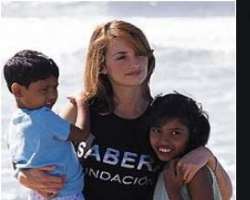 The actress is also humanitarian. She volunteered at Mother Teresa's children's sanctuary in Calcutta in 1998. She is also co-founder of the Sabera Fo